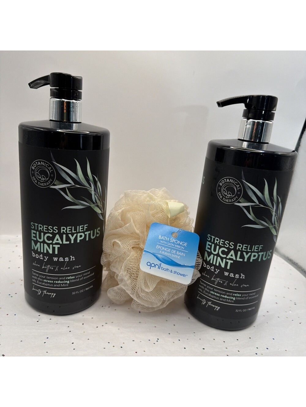 2 Pack Botanical Spa Therapy Eucalyptus Mint Body Wash 33oz Shea Aloe + Sponge